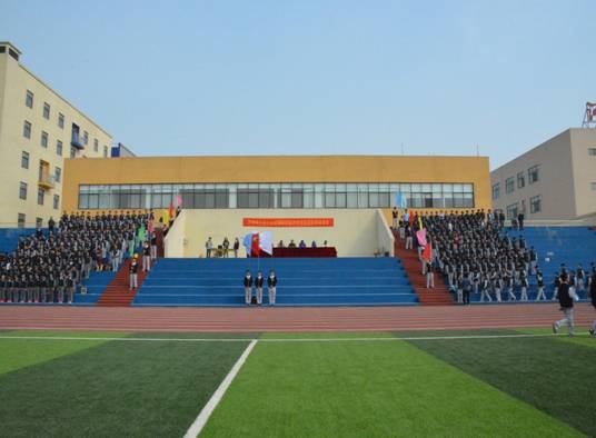 中學部成功舉辦首屆秋季田徑運動會